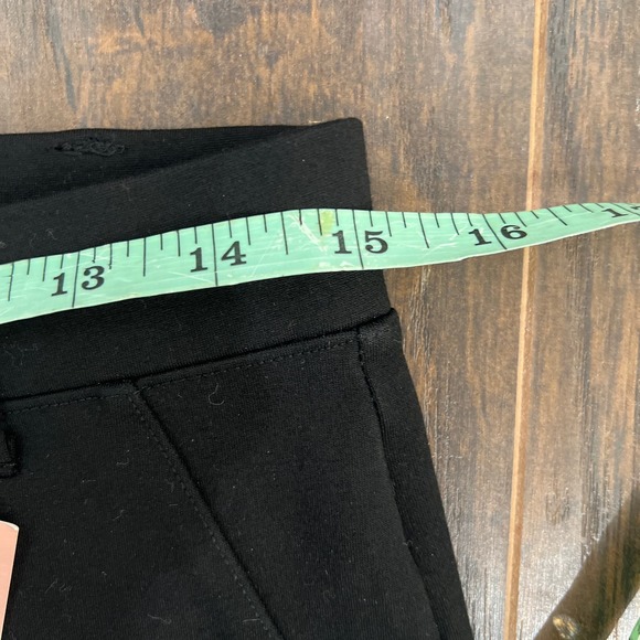 QUINCE Ultra Stretch Ponte Straight Leg Black Pants Size Medium - Picture 12 of 12